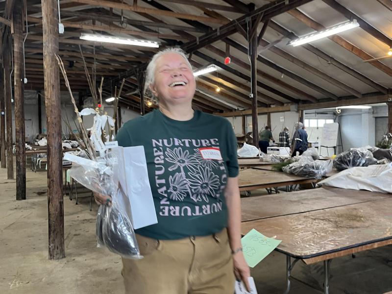 Maren, Volunteer at Tree sale brings the humor