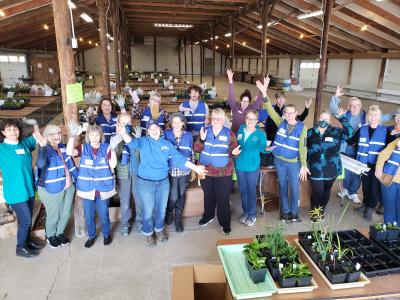 Volunteers celebrating!